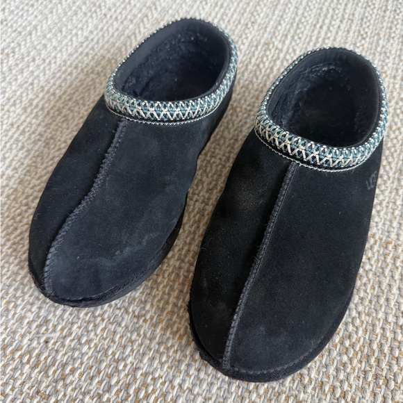 UGG Tasman Black Suede Clogs with Patterned Trim - Picture 3 of 10